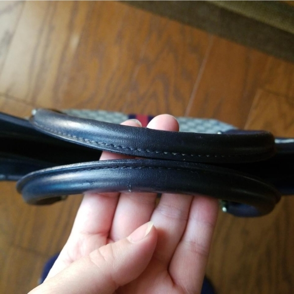 Authentic Vintage Gucci Shopper Tote - Picture 7 of 12